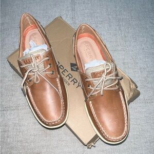 New Men’s Sperry Billfish 3-eye leather boatshoes